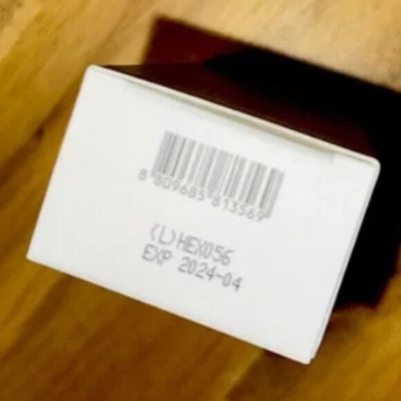 Laneige Hydro UV Defense Sunscreen Broad Spectrum SPF 50+ - Picture 3 of 3